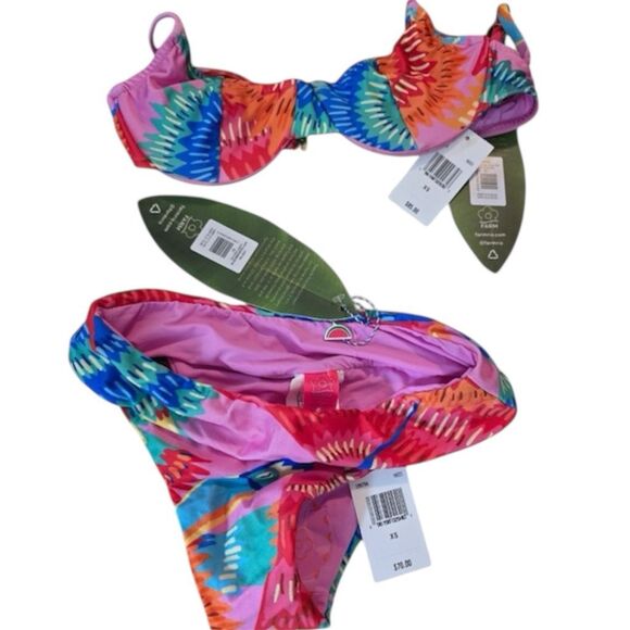 NWT- FARM RIO “HAPPY TOUCAN” VIBRANT COLORED BIKINI SET- SIZE XS/SMALL - Picture 14 of 15